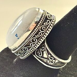 Elegant Oval Moonstone Ring in German Silver – Size 7.5